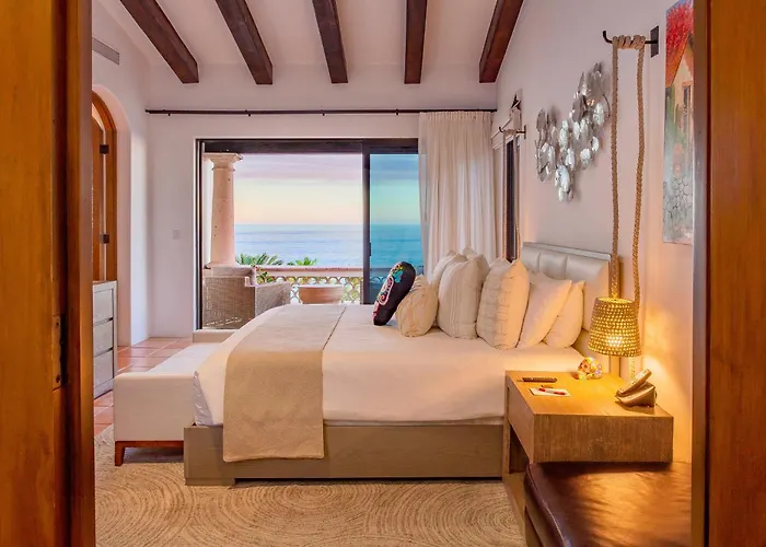 Villa Amazing 5bd Del Mar With Full Staff And Steps From The