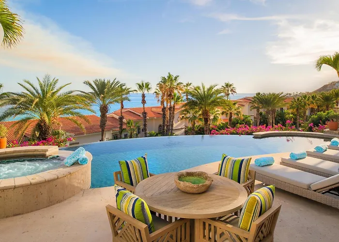Amazing 5bd Del Mar With Full Staff And Steps From The Villa *