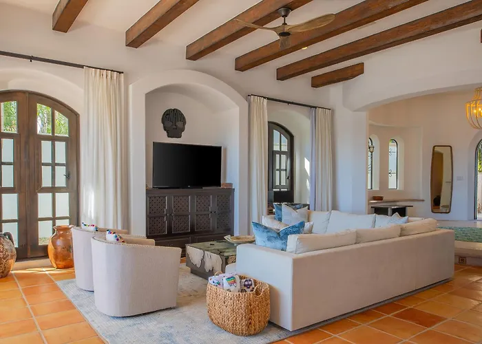 Villa Amazing 5bd Del Mar With Full Staff And Steps From The San José del Cabo