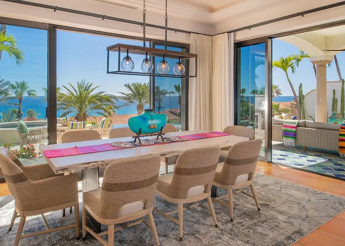 Amazing 5bd Del Mar With Full Staff And Steps From The