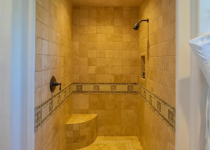Villa Amazing 5bd Del Mar With Full Staff And Steps From The *