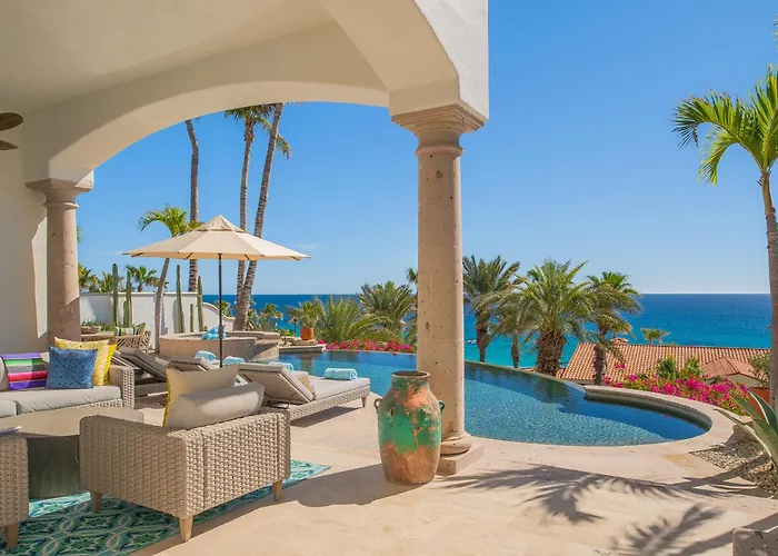 Amazing 5bd Del Mar With Full Staff And Steps From The Villa