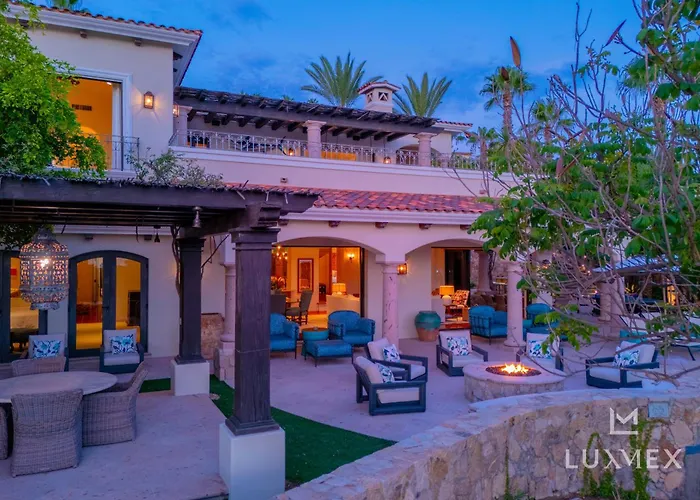 Amazing 5bd Del Mar With Full Staff And Steps From The Villa San José del Cabo